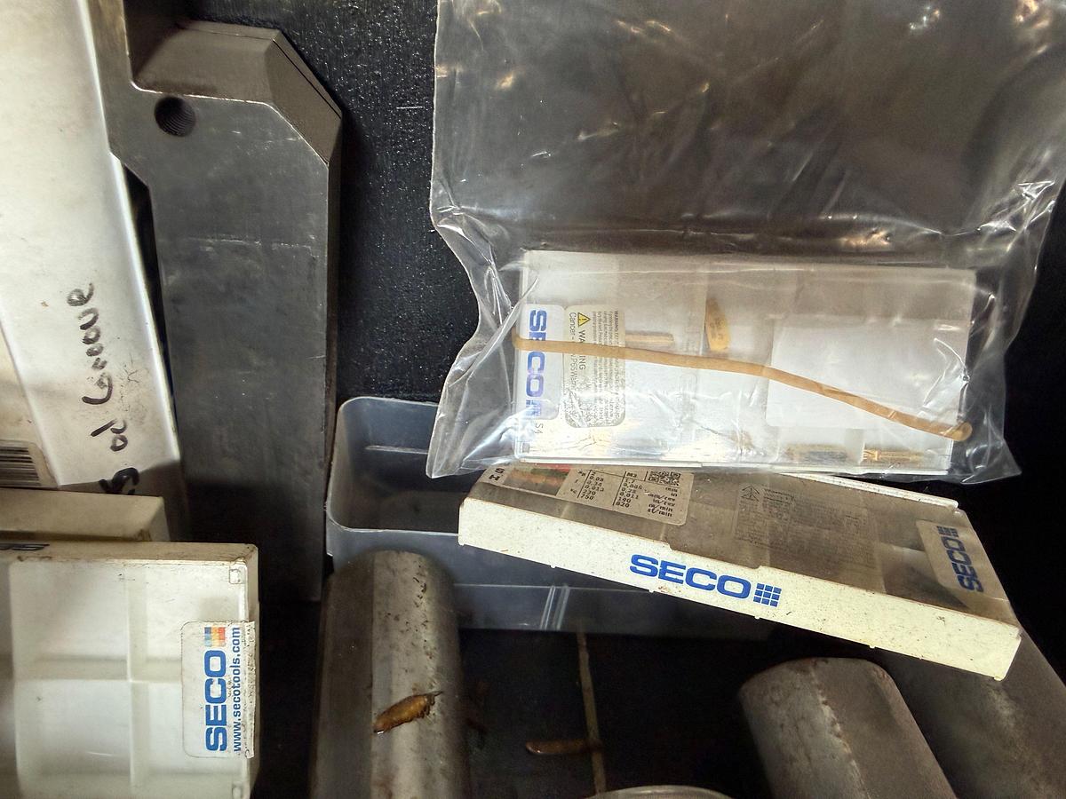 Used Lot w/ (50+) CNC LATHE CUTTING TOOLS, ADAPTERS, JAWS, BARS, & RELATED