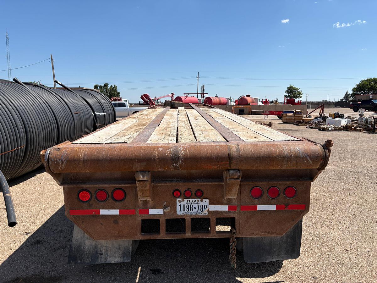 Used 1982 SHOPBUILT 40’ X 8’ T/A FLATBED TRAILER