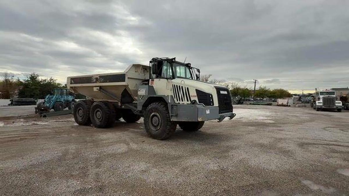 Used 2020 TEREX TA300 ARTICULATED DUMP TRUCK