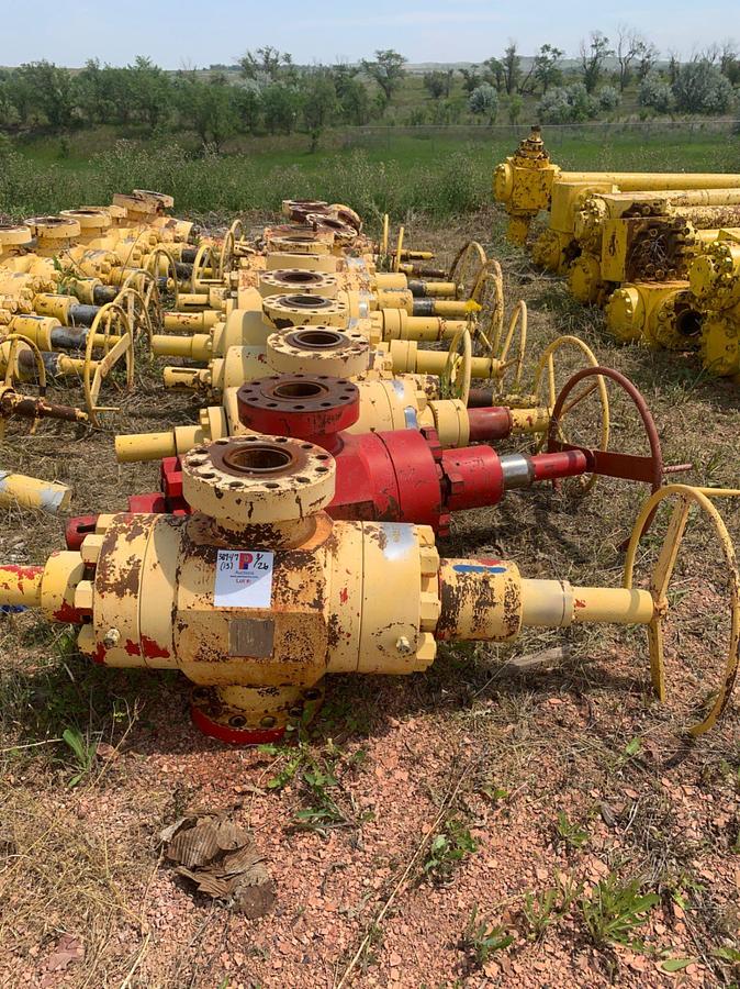 Used (13) 5-1/8 10k Manual Gate Valves