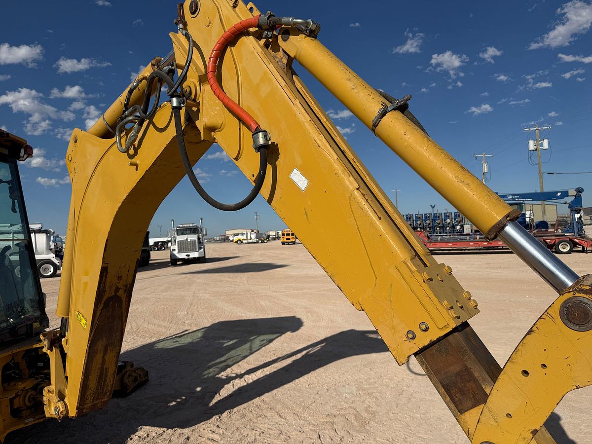 Used 2006 CATERPILLAR 420D EXTENDAHOE BACKHOE LOADER