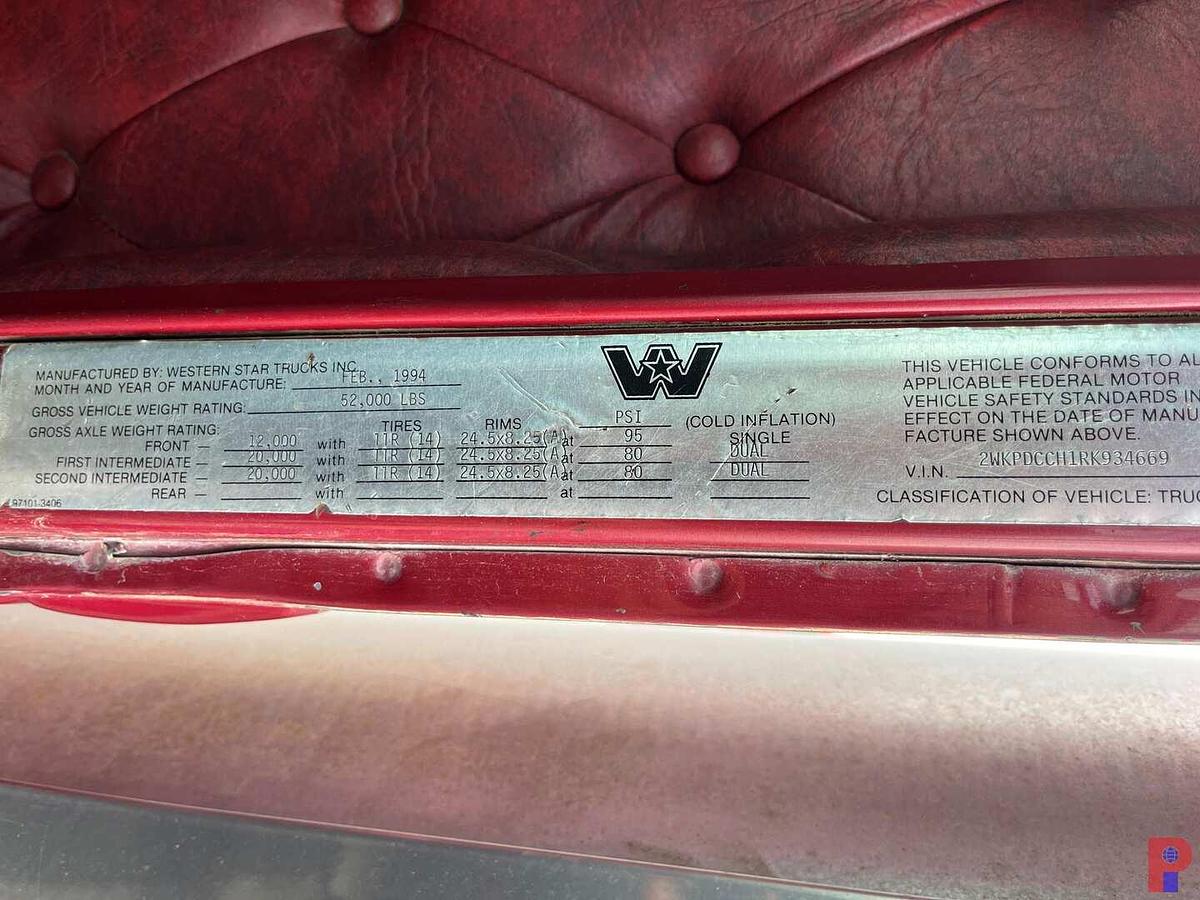 Used 1994 WESTERN STAR 4900 T/A 80 BBL VACUUM TRUCK