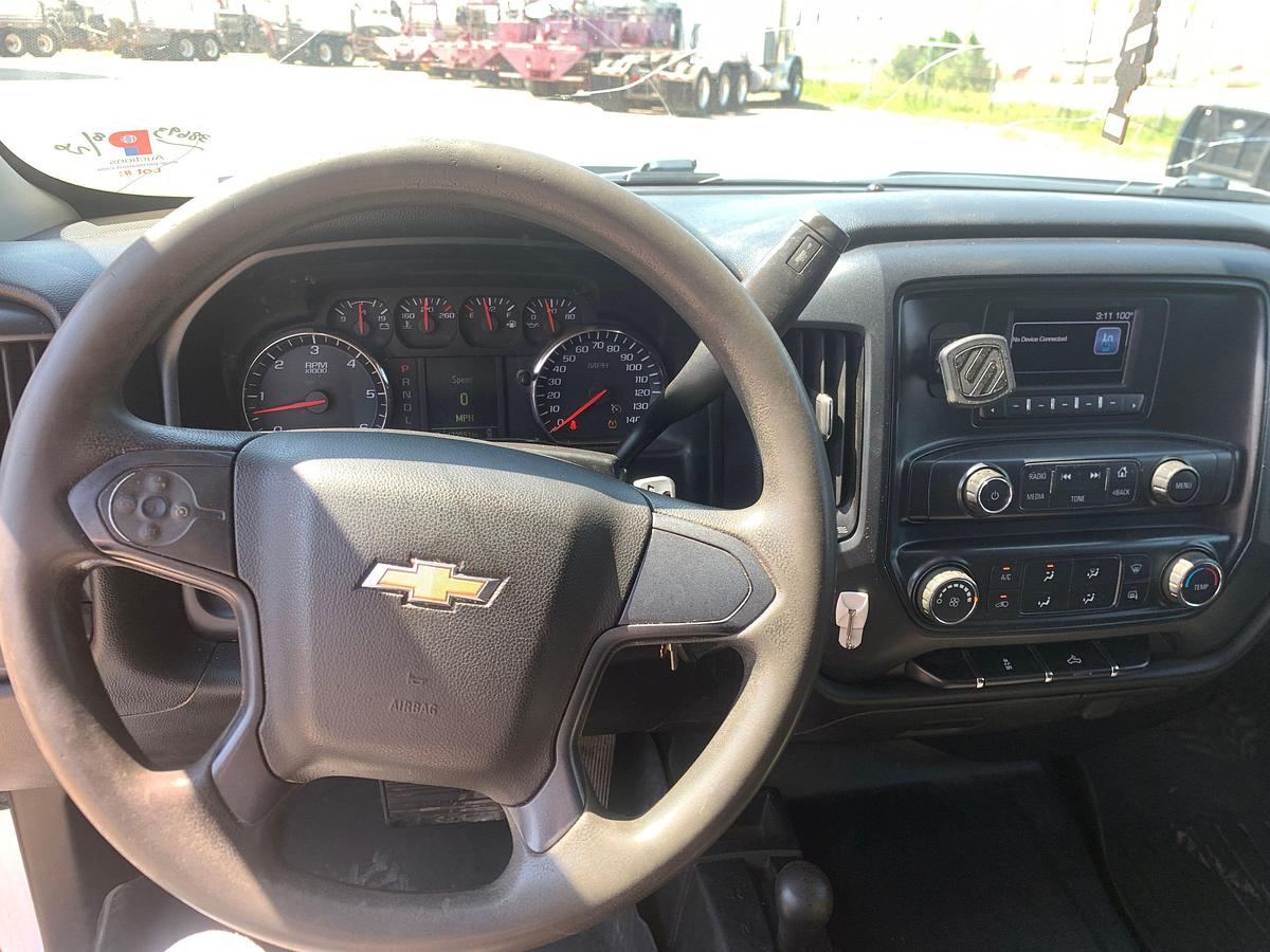 Used 2017 CHEVROLET SILVERADO 2500HD 4X4 CREW CAB PICKUP TRUCK