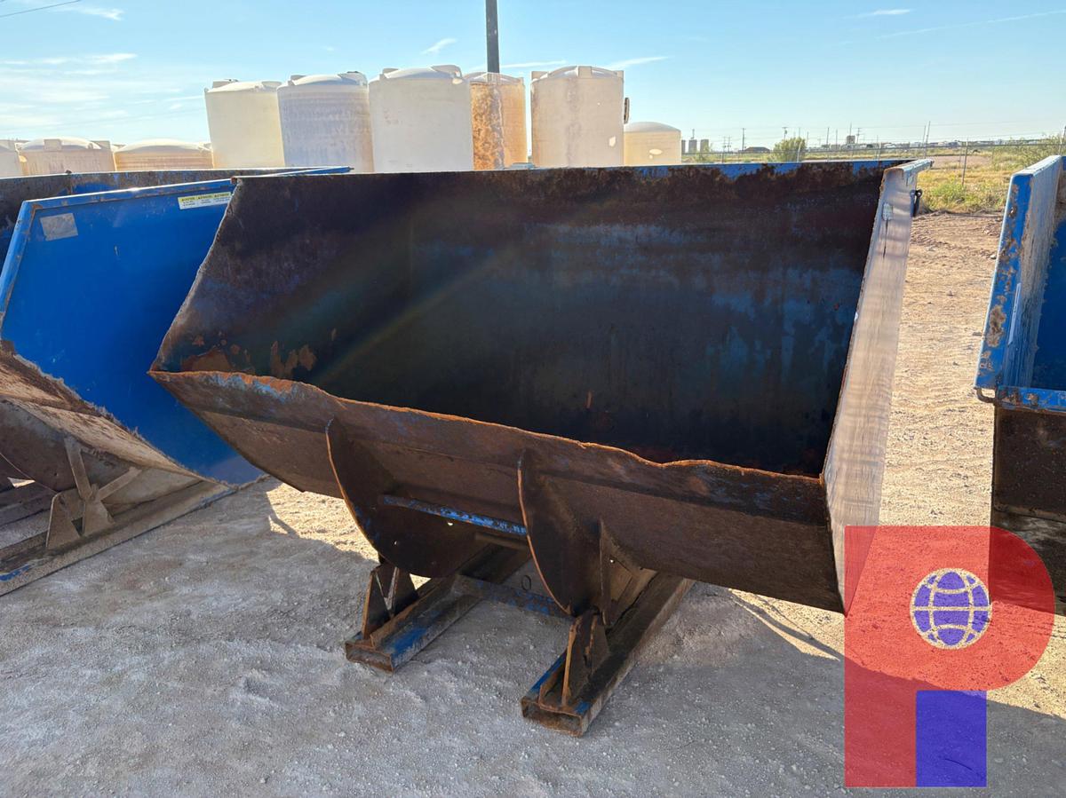 Used VESTIL D-500-HD 5CU.YD SELF DUMPING HOPPER
