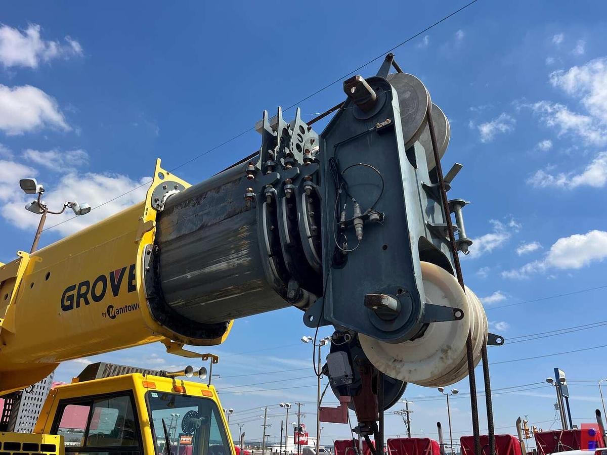 Used 2011 GROVE TMS9000E MOD. 84110GE 110 TON ROUGH TERRAIN CRANE
