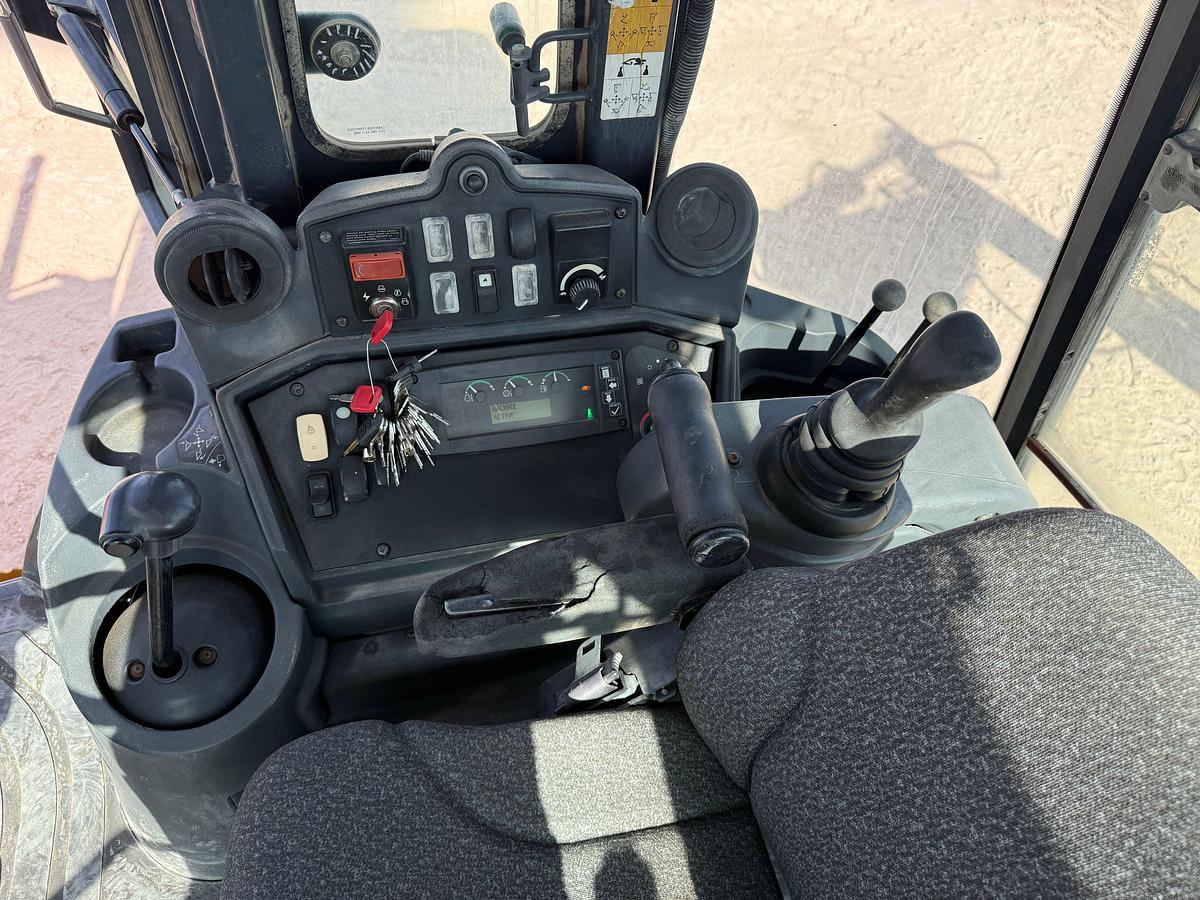 Used 2008 John Deere 310SJ EXTENDAHOE BACKHOE LOADER