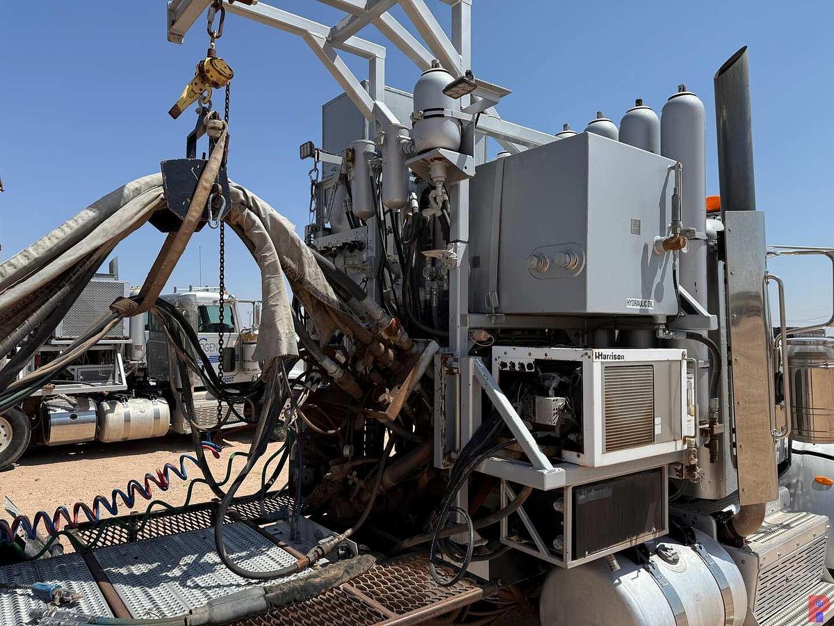 Used 2015 PETERBILT 367 TRI-DRIVE COIL TUBING HAUL TRUCK