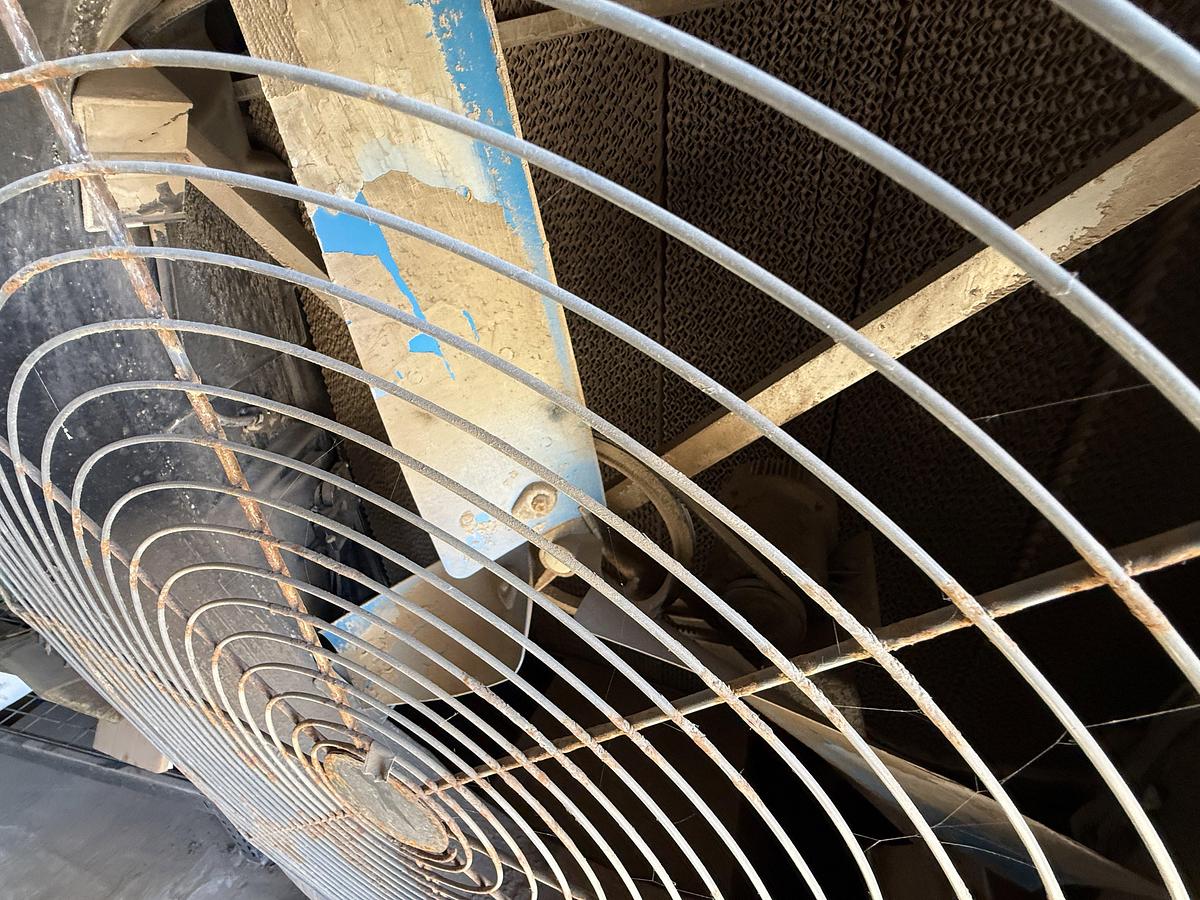 Used PORTACOOL JETSTREAM 270 120V/60HZ/15.2 AMPS 2 SPD SHOP FAN