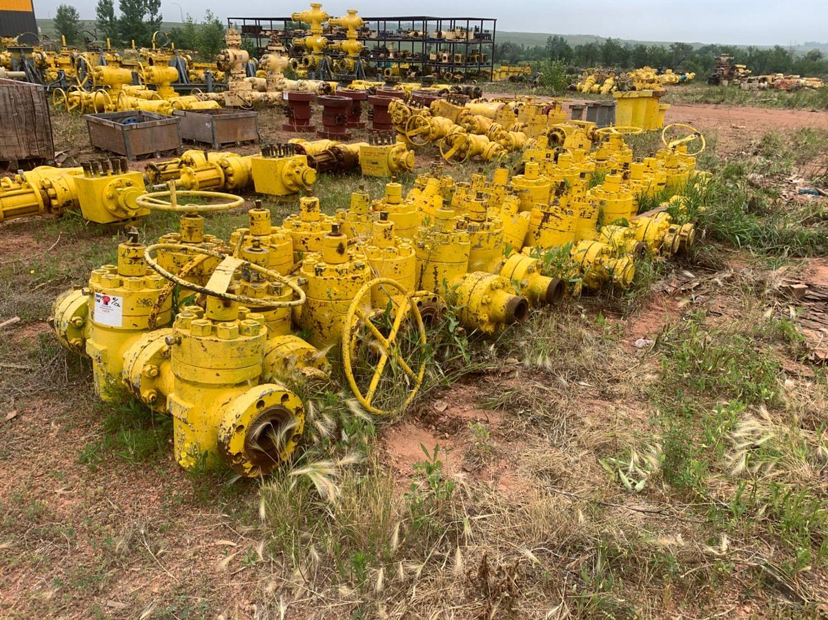 Used (38) 4-1/16 5k Manual Gate Valves
