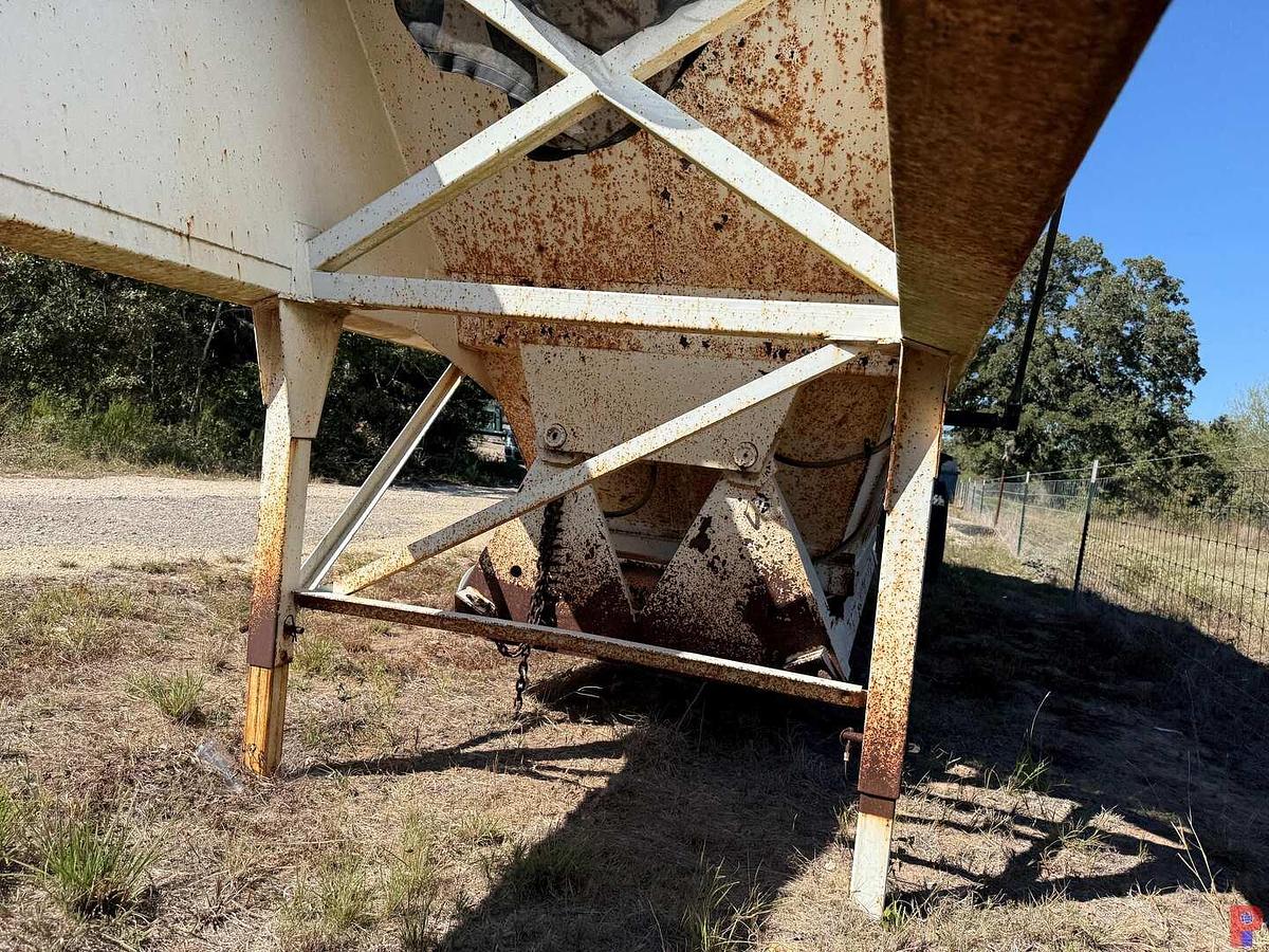 Used 1995 CLEMENT 40’ X 96” T/A BELLY DUMP TRAILER