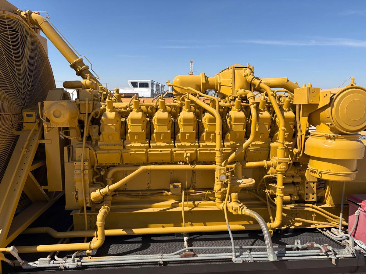 Used KATO MODEL: 800-SRD9 800KW GENERATOR, SKIDDED