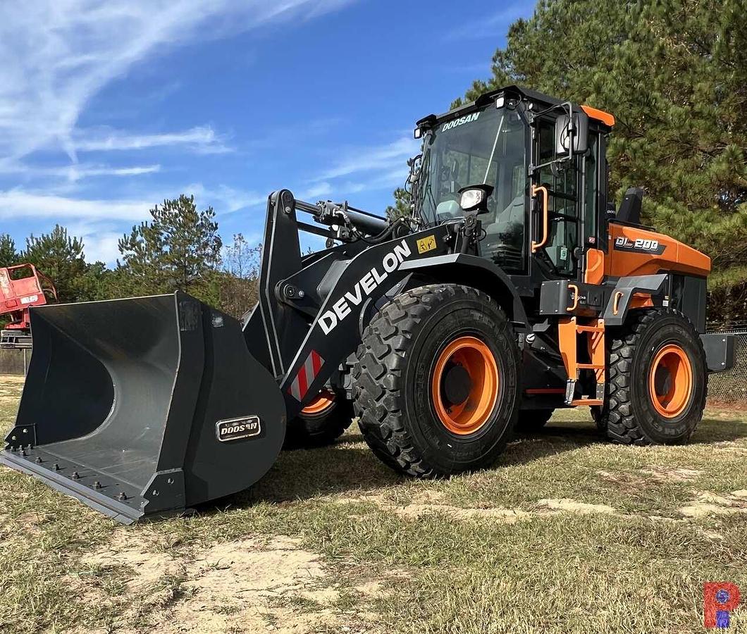 Used (NEW) 2023 DEVELON DL200-7 WHEEL LOADER **3 YEAR 5,000 HR. FULL WARRANTY**