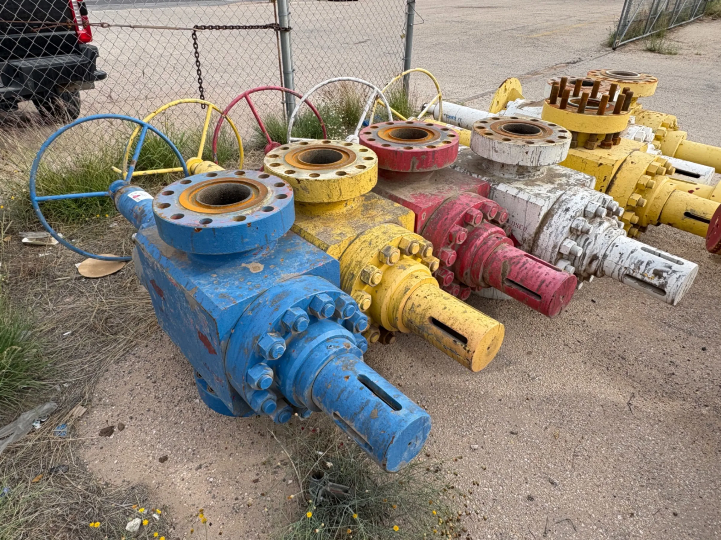 Used (4x$) (4) 7-1/16” 10K frac valves