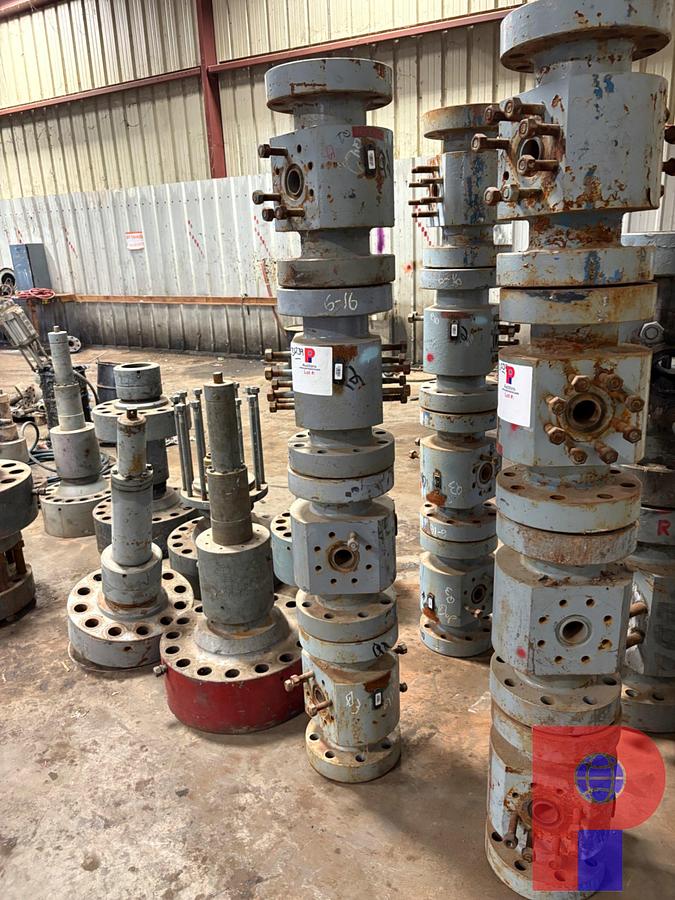Used (4X$) 4-1/16” X 2-1/16” FLUID CROSSES