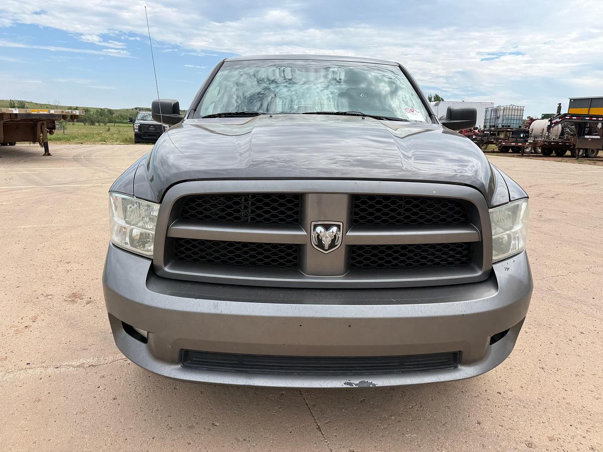 Used 2014 RAM 1500 HEMI 4X4 CREW CAB PICKUP TRUCK