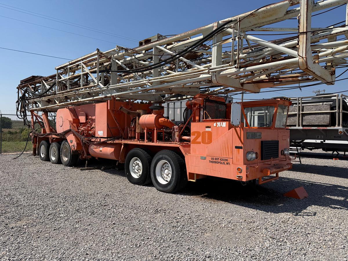 Used FRANKS 500 1287-160 WELL SERVICES PARTS RIG (102x230K MAST)