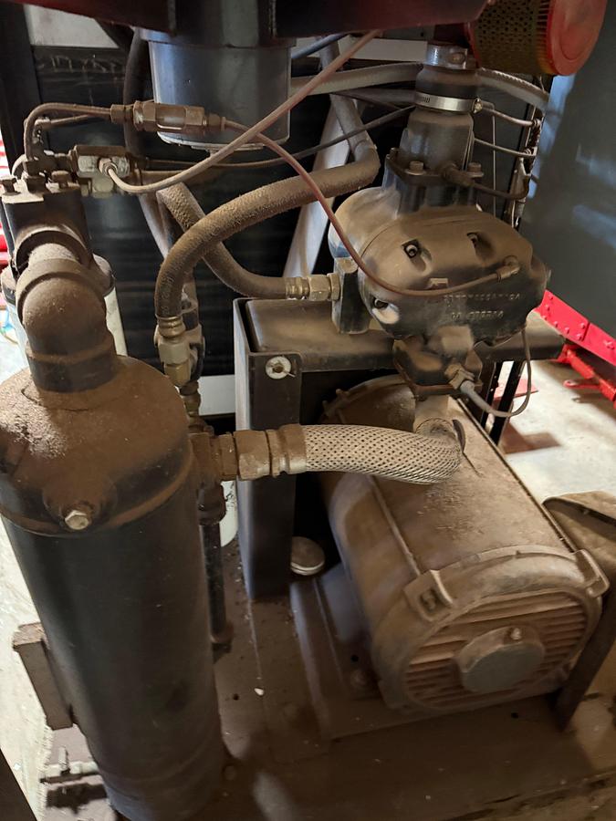 Used RGS MODEL SI-2525 230 Volt ROTARY SHOP AIR COMPRESSOR