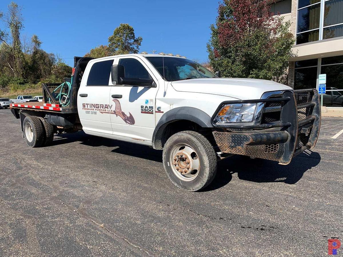 Used 2014 RAM 5500 HD 4X4 CREW CAB 8’ FLATBED TRUCK