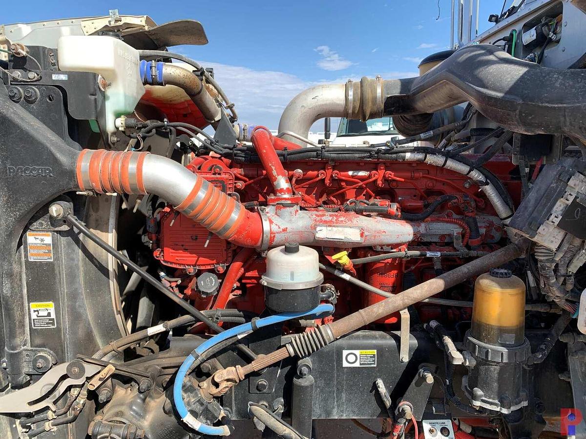 Used 2013 PETERBILT 388 T/A SLEEPER HAUL TRUCK