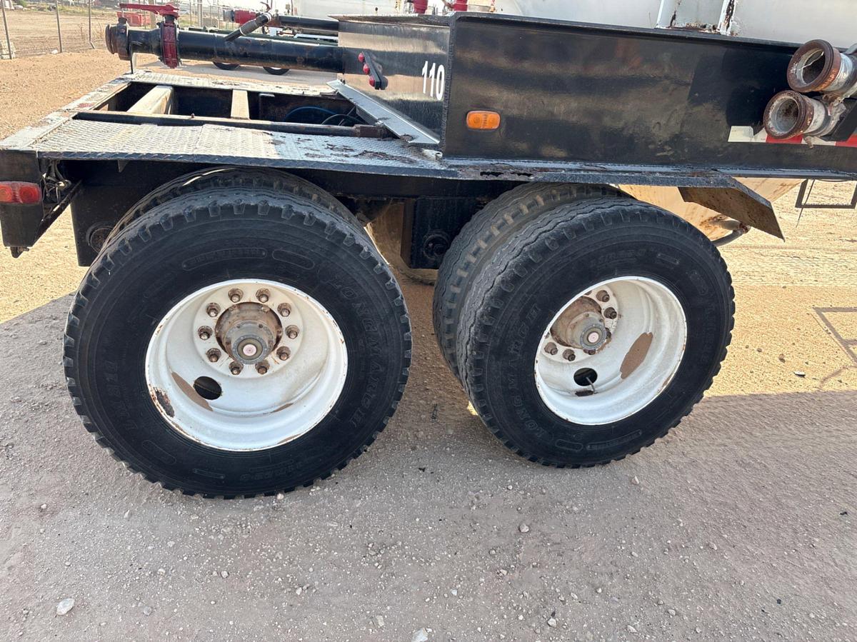 Used SHOPBUILT T/A 2-POD DRY BULK TRANSPORT TRAILER