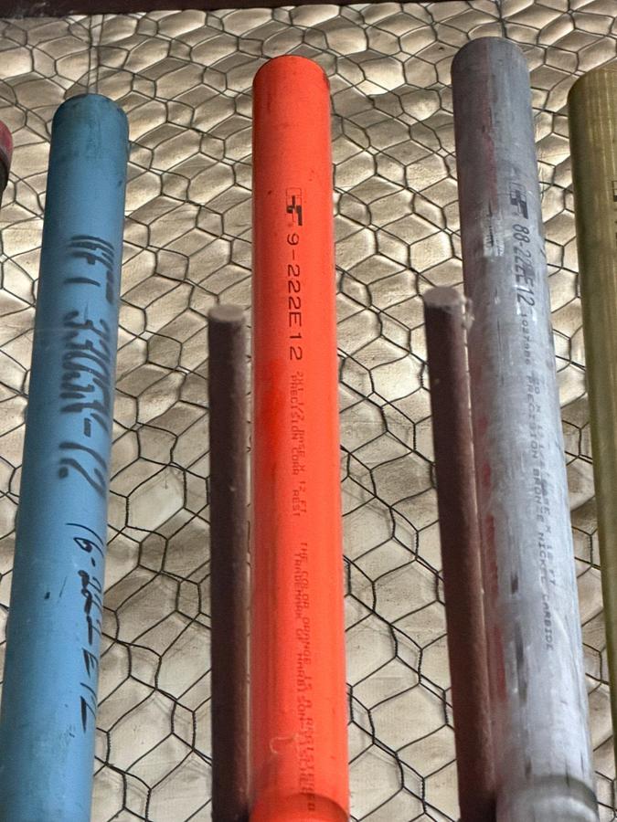 Used 1-1/2 HF 222-9-E12 DH pump barrel