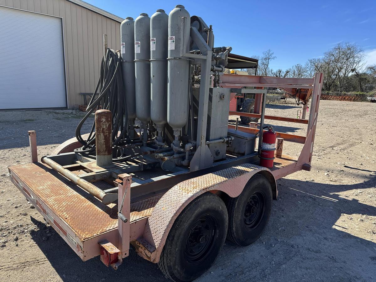 Used 2009 MARK CO 3 STATION 4 BOTTLE ACCUMULATOR MTD. ON T/A GN TRAILER