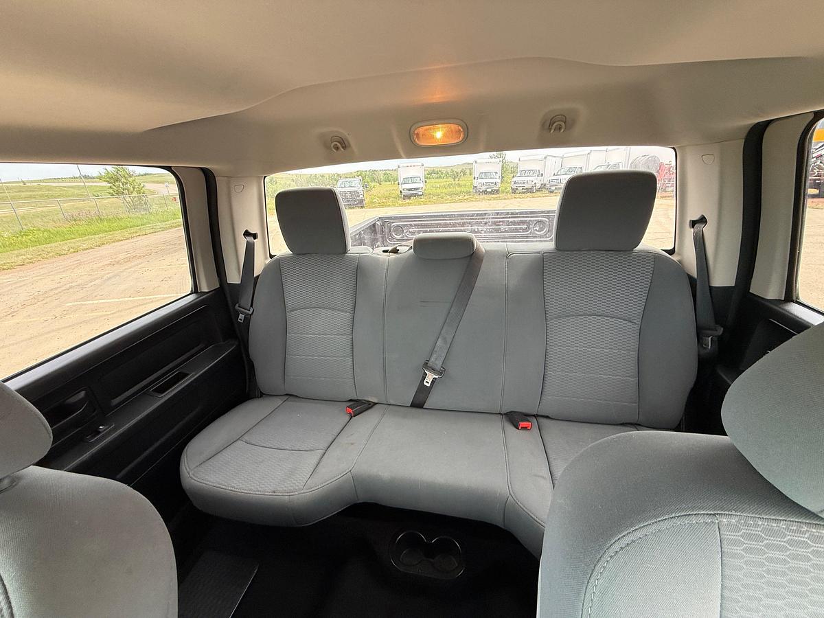 Used 2014 RAM 1500 HEMI 4X4 CREW CAB PICKUP TRUCK