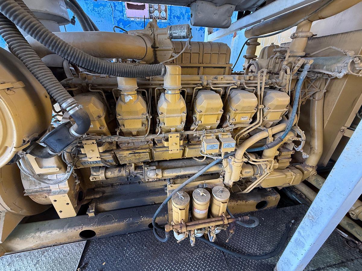 Used KATO 1204-KW DIESEL GENERATOR SET P/B CATERPILLAR 3512B 1621-HP