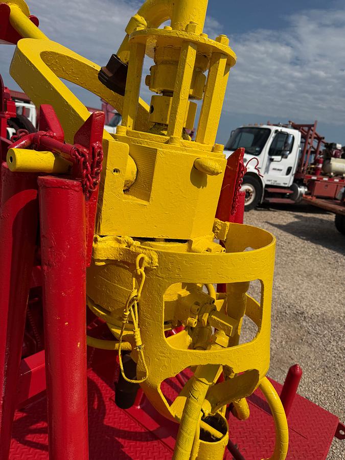 Used Logan 2.5 power swivel mtd on T/A bumper pull trailer