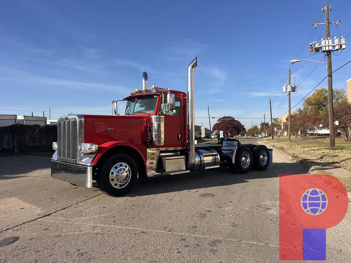 Used 2018 PETERBILT 389 T/A DAY CAB TRUCK (GLIDER KIT)