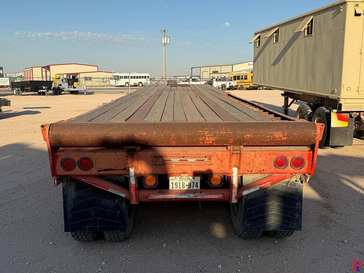 Used 1982 LUFKIN 40’ X 102” OILFIELD FLOAT FLATBED TRAILER