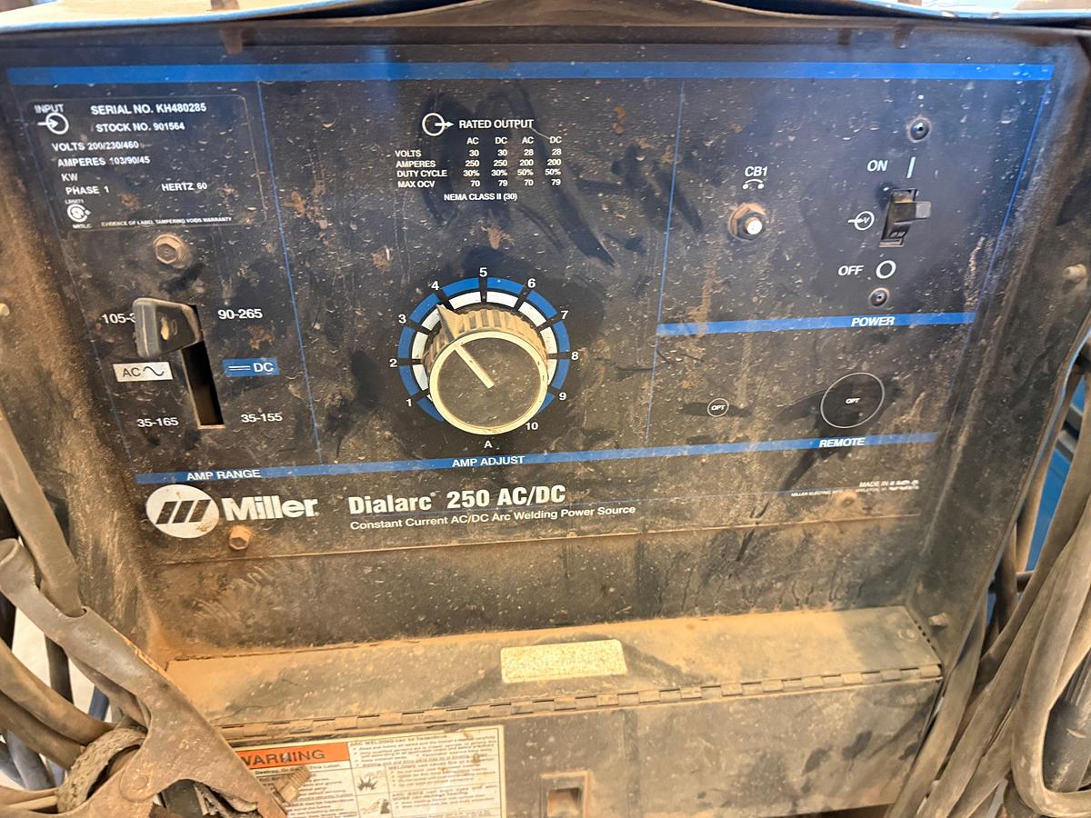 Used MILLER DIALARC 250 AC/DC WELDER