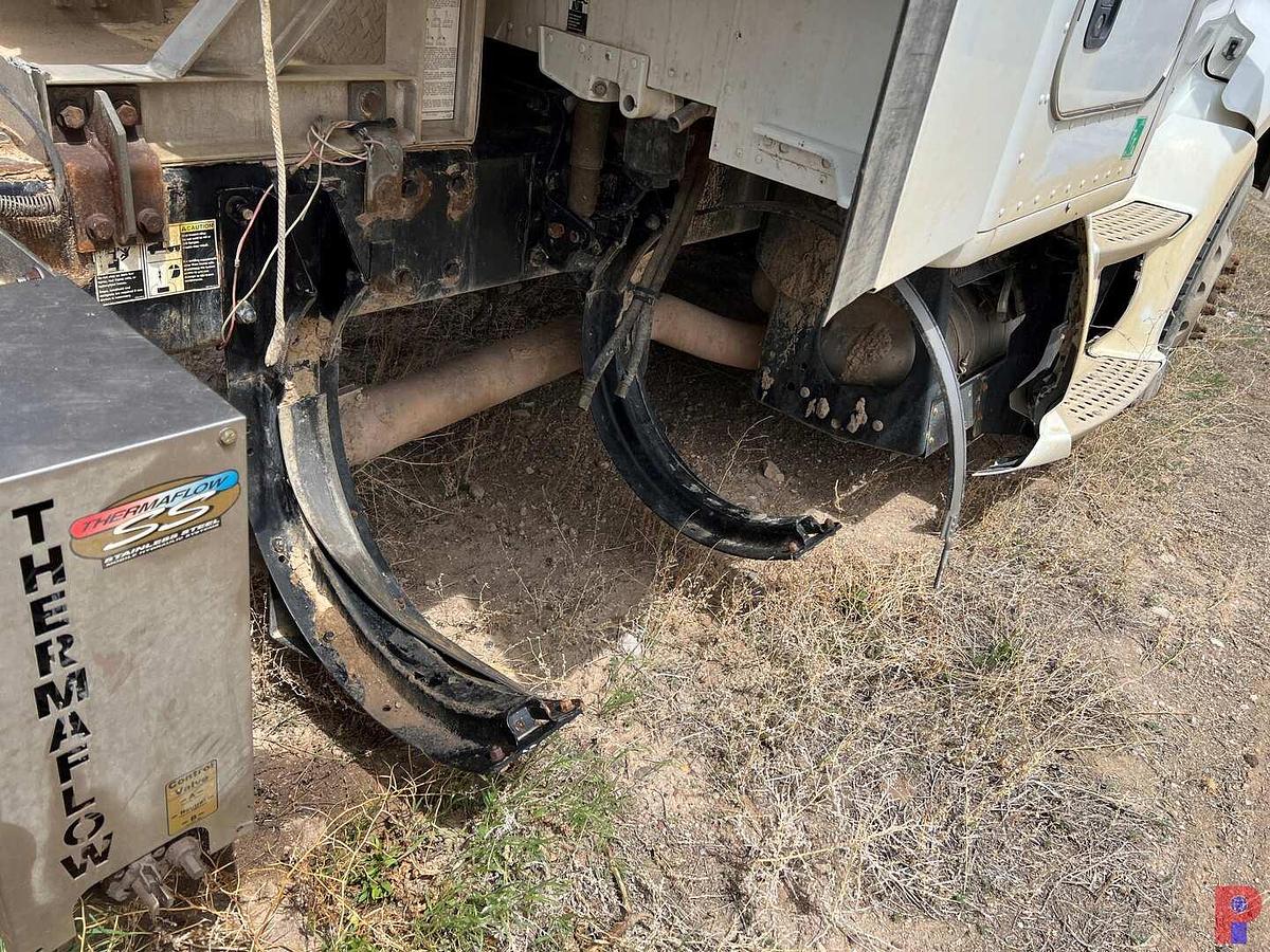 Used 2015 KENWORTH T680 T/A SLEEPER HAUL TRUCK