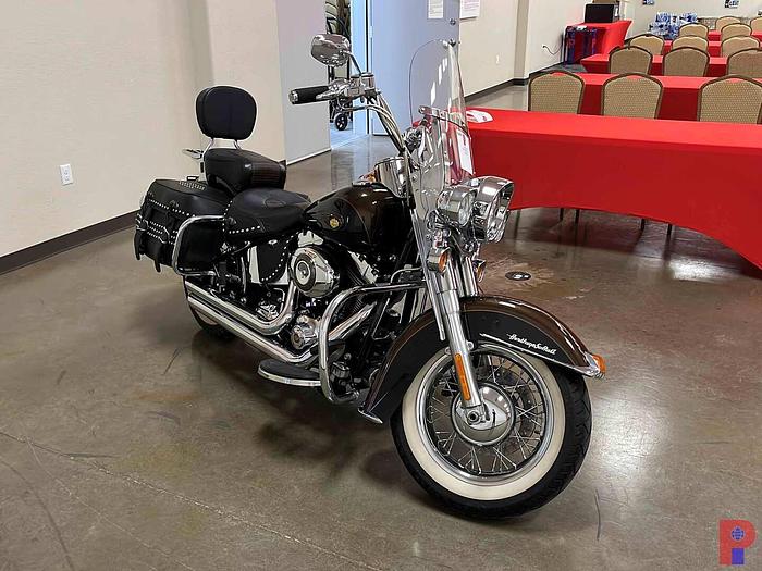 Used 2013 HARLEY DAVIDSON HERITAGE SOFTAIL CLASSIC NUMBER: 1180/1900