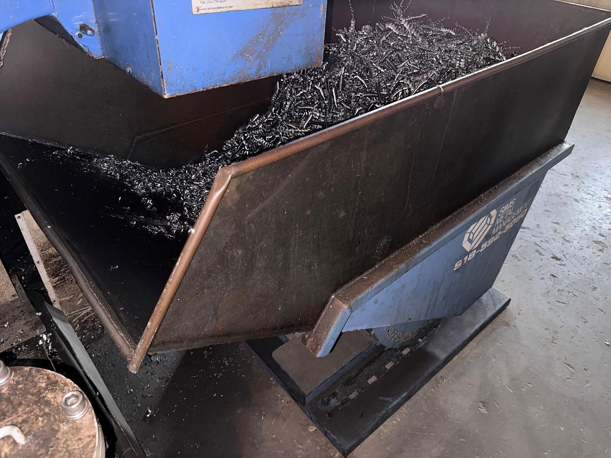 Used HIPPO HOPPER 3-4 CUYD SELF-DUMPING METAL HOPPER