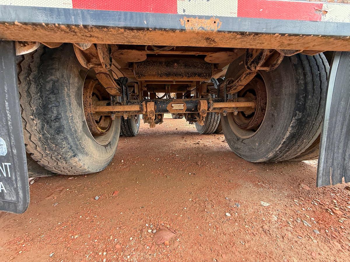 Used 1982 CLOU 5,800 GALLON ALUMINUM 3-AXLE PUP TRAILER