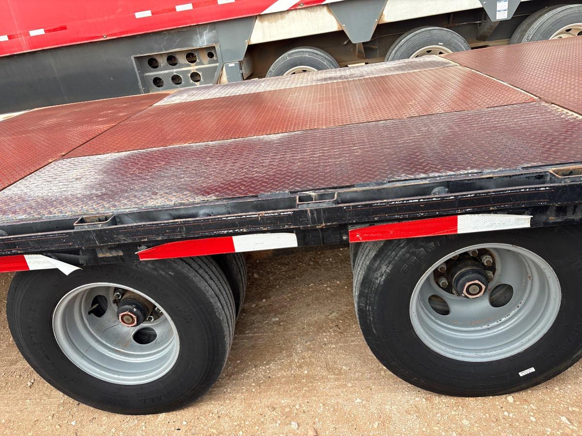 Used 2019 ROADCLIPPER DIAMOND C 30’ X 102” T/A GOOSENECK TRAILER