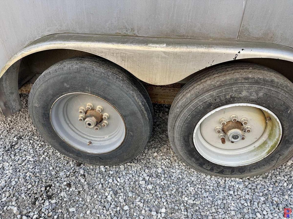 Used 2014 WELCHEL ENTERPRISES 35’ T/A GENERATOR POWERED OFFICE / CARGO TRAILER