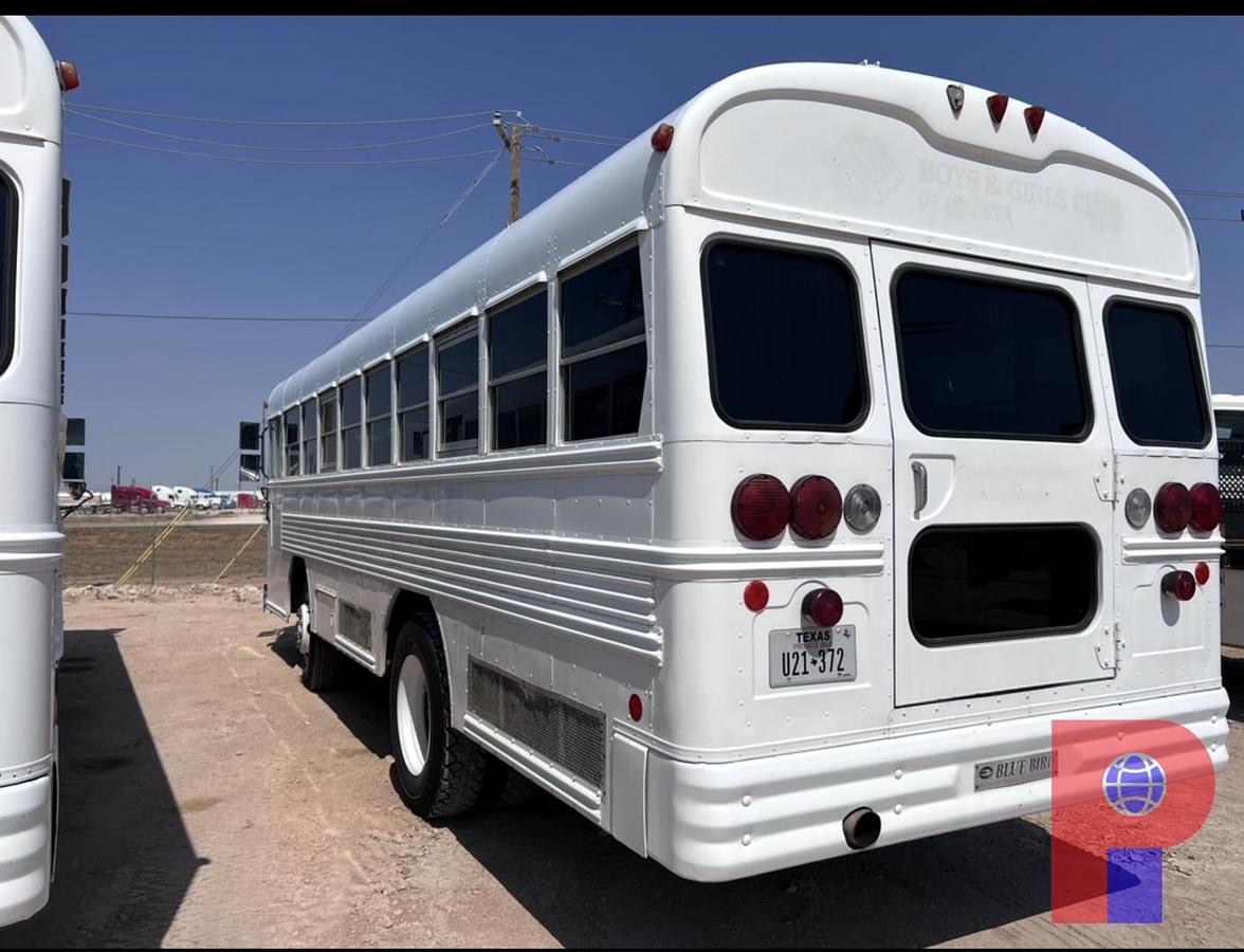 Used 2000 BLUE BIRD TC2000 BUS