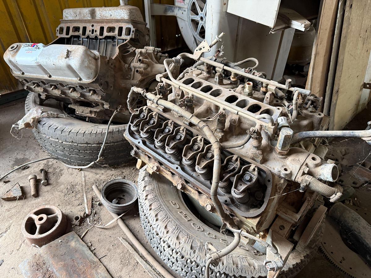 Used (2) FORD V-8  GAS ENGINE CORES F/ PARTS