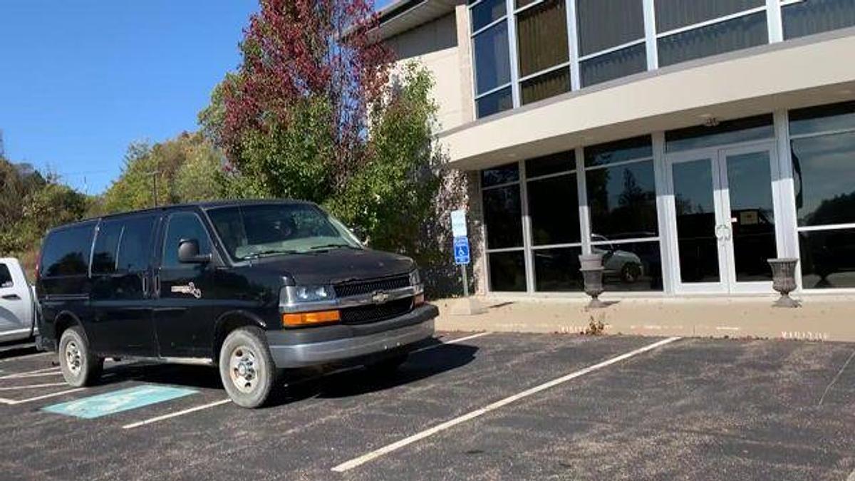 Used 2014 CHEVROLET EXPRESS PASSENGER VAN