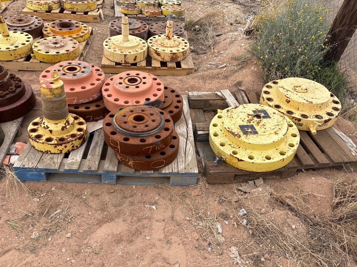 Used (7 pallets) assorted single stud adapters, blind flanges, & ring gaskets