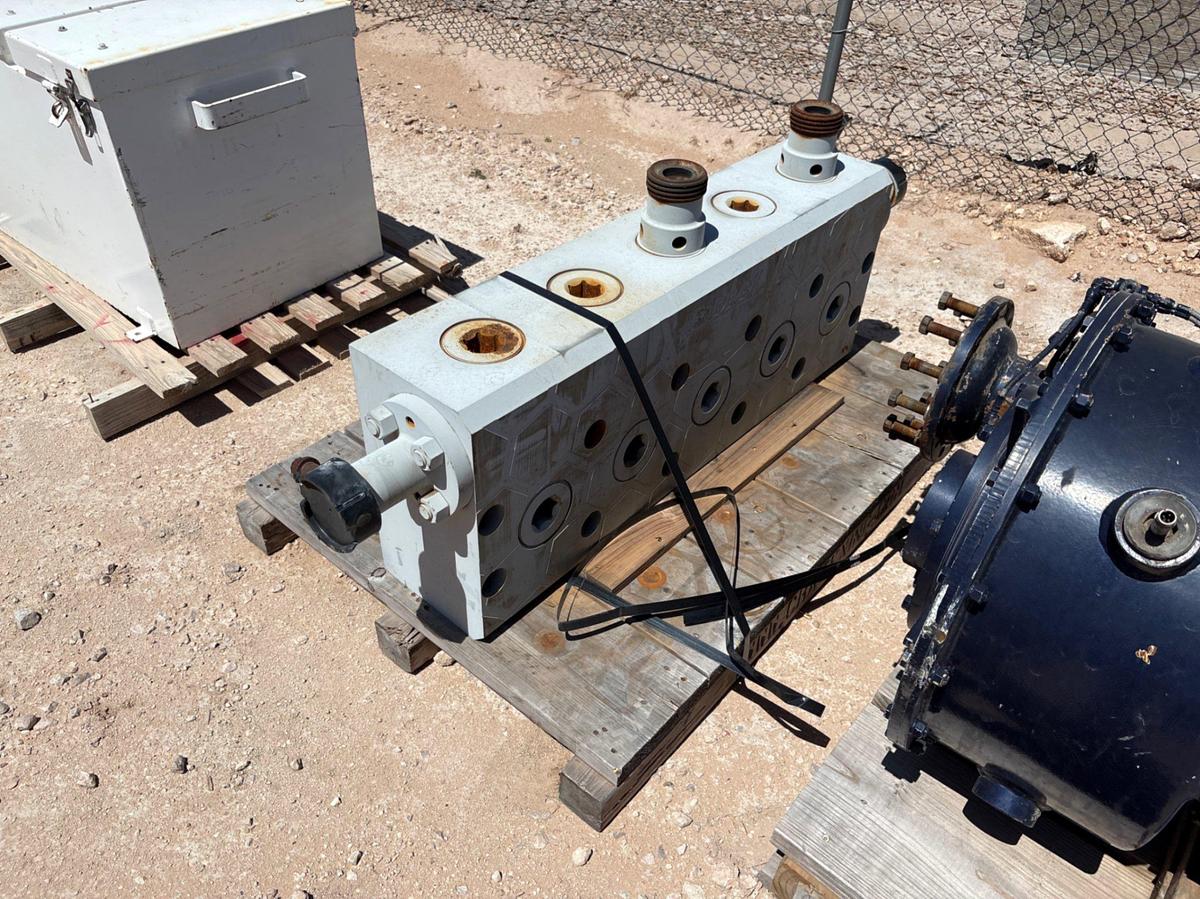 Used Propell B250/7-3 15,000psi Quintaplex fluid end