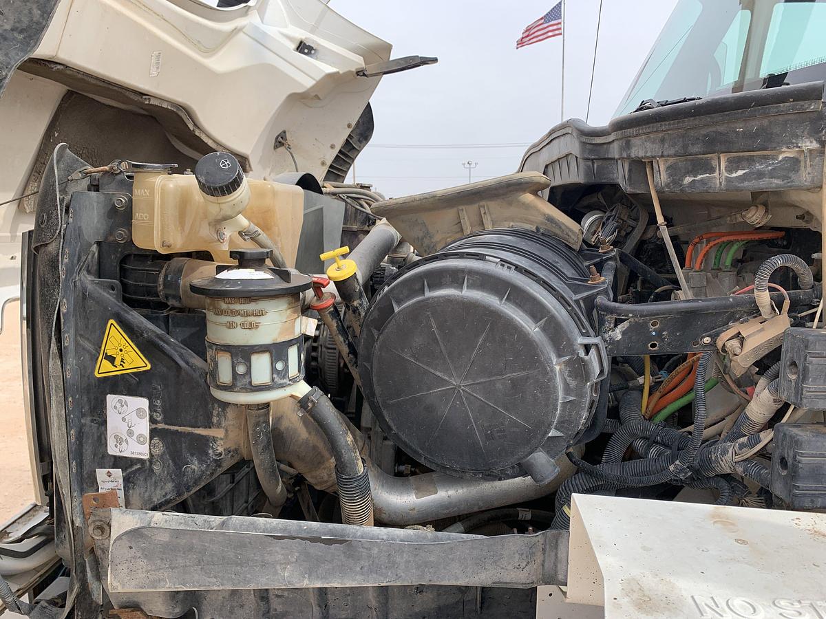 Used 2009 INTERNATIONAL WORKSTAR 7500 T/A DAYCAB VACTOR HYDROVAC TRUCK