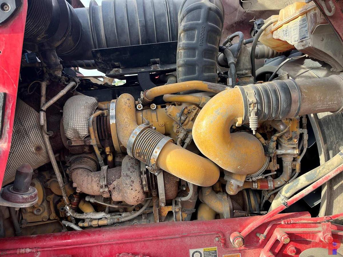 Used 2010 KENWORTH T800 T/A 36” SLEEPER TRUCK