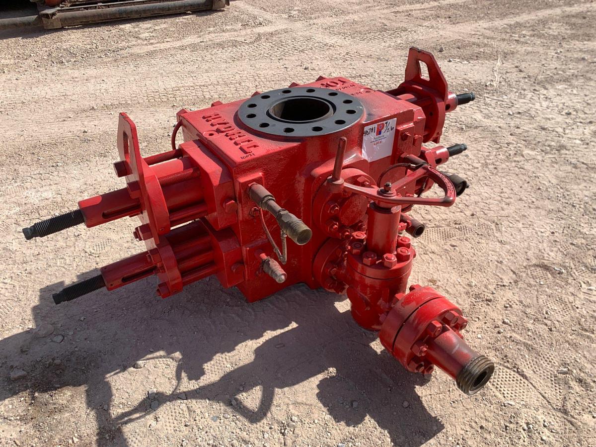 Used Hydril 7-1/16 5K Double BOP w/ 2-1/16 Manual Gate Valve