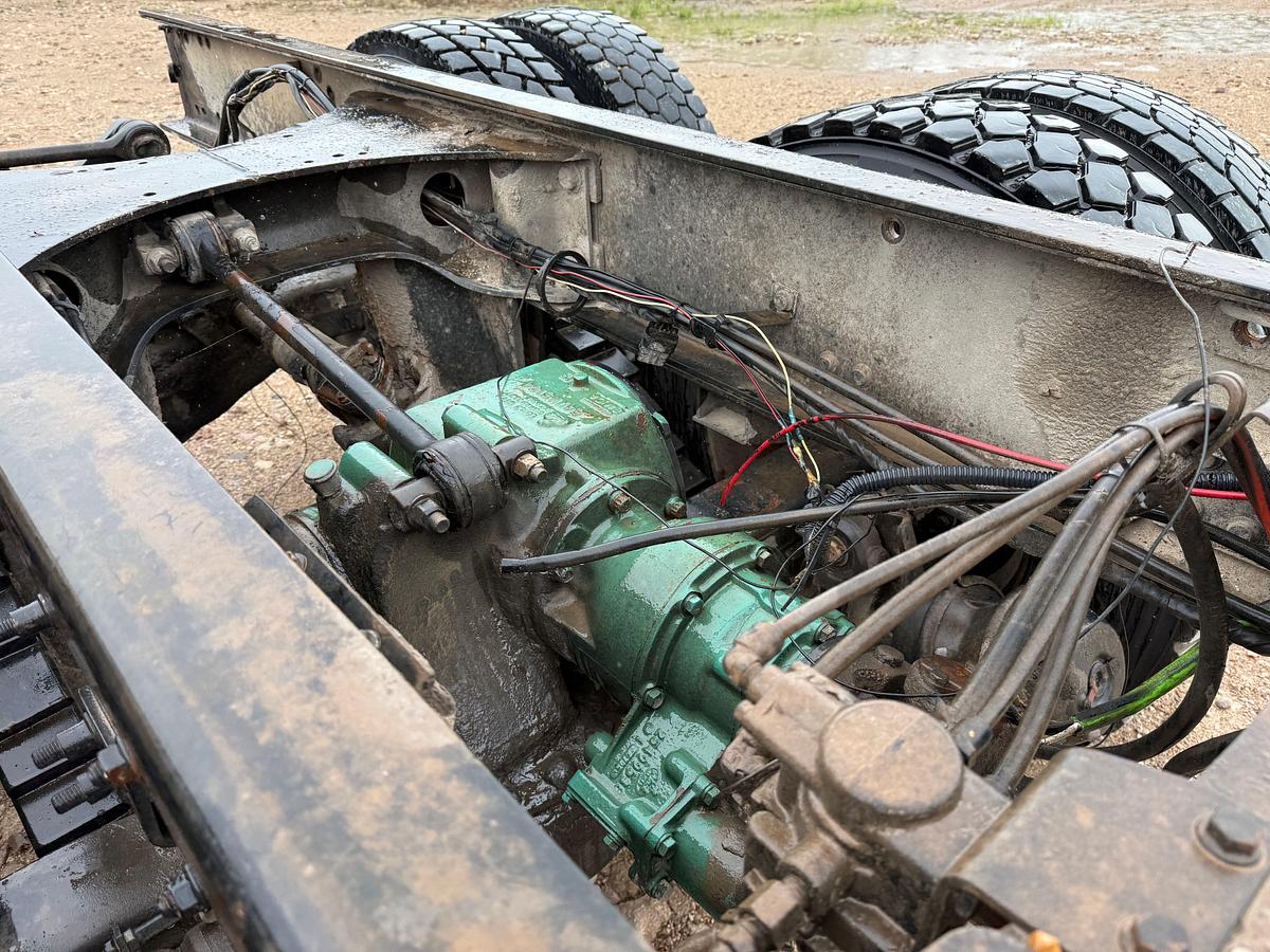 Used 2009 MACK GRANITE GU713 T/A CAB & CHASSIS (INOPERABLE)