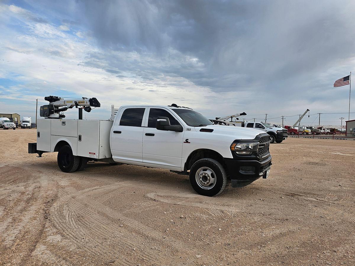Used 2024 RAM 3500 CREW CAB MECHANICS TRUCK, 4X4