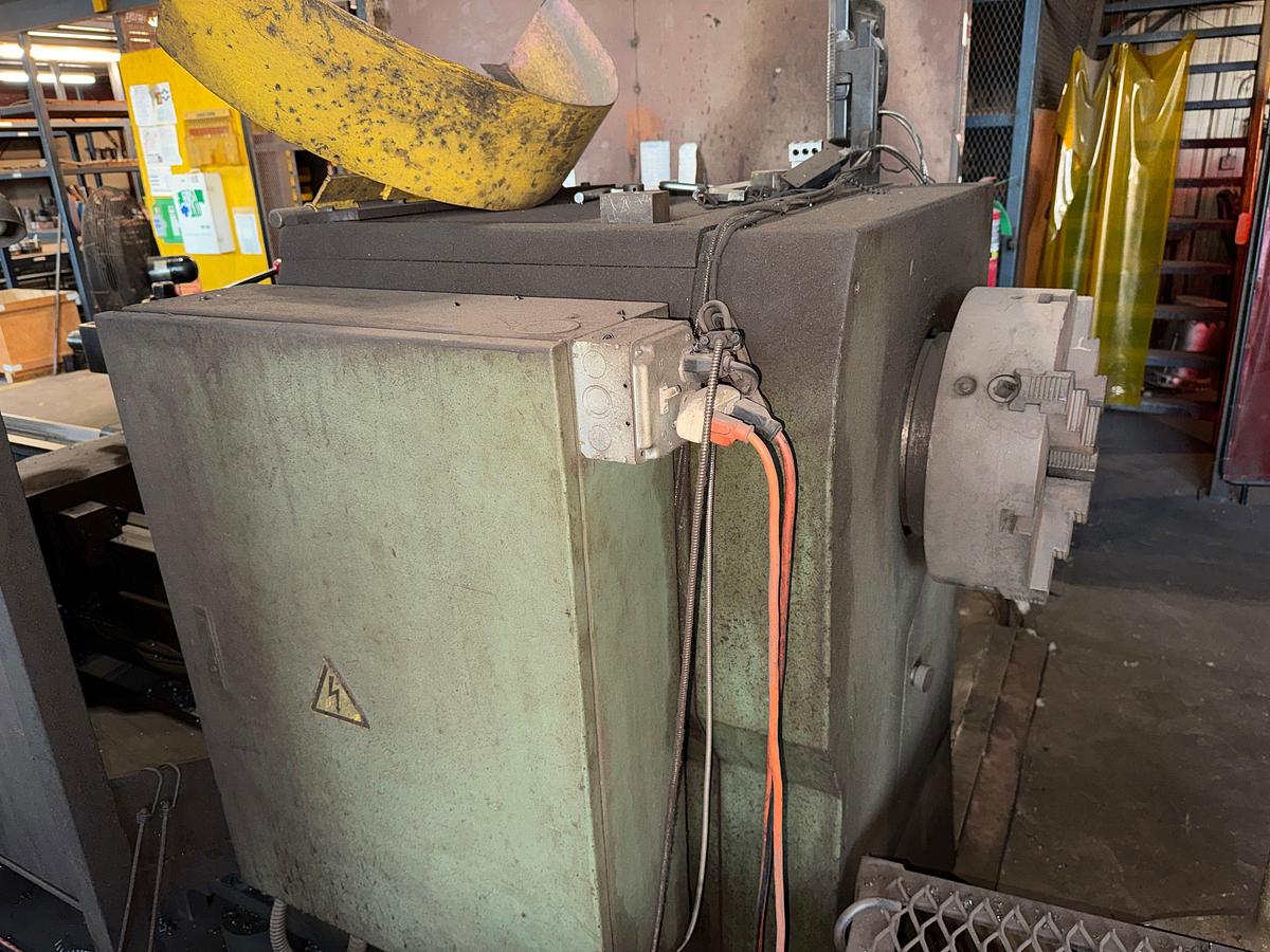 Used JMT JM6x120 HORIZONTAL MACHINE LATHE
