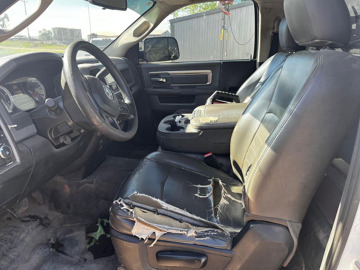 Used 2016 DODGE RAM 5500 SGL. CAB ROUSTABOUT TRUCK